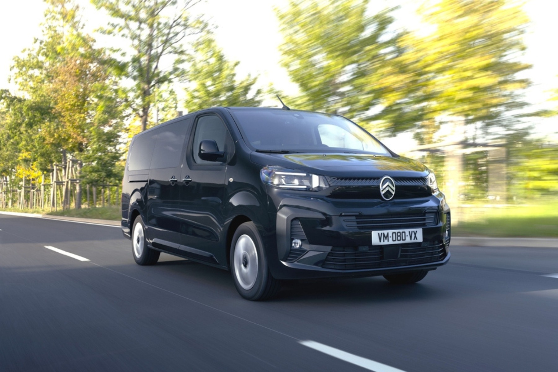 Batterie de 75 kWh : Jusqu&#039;à 352 km d&#039;Autonomie