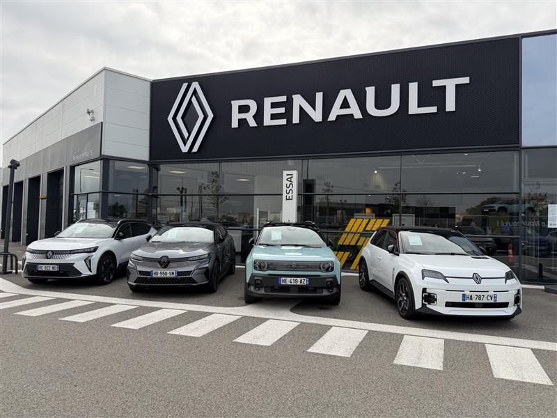 RENAULT